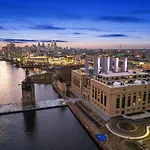 Riversuites At The Battery